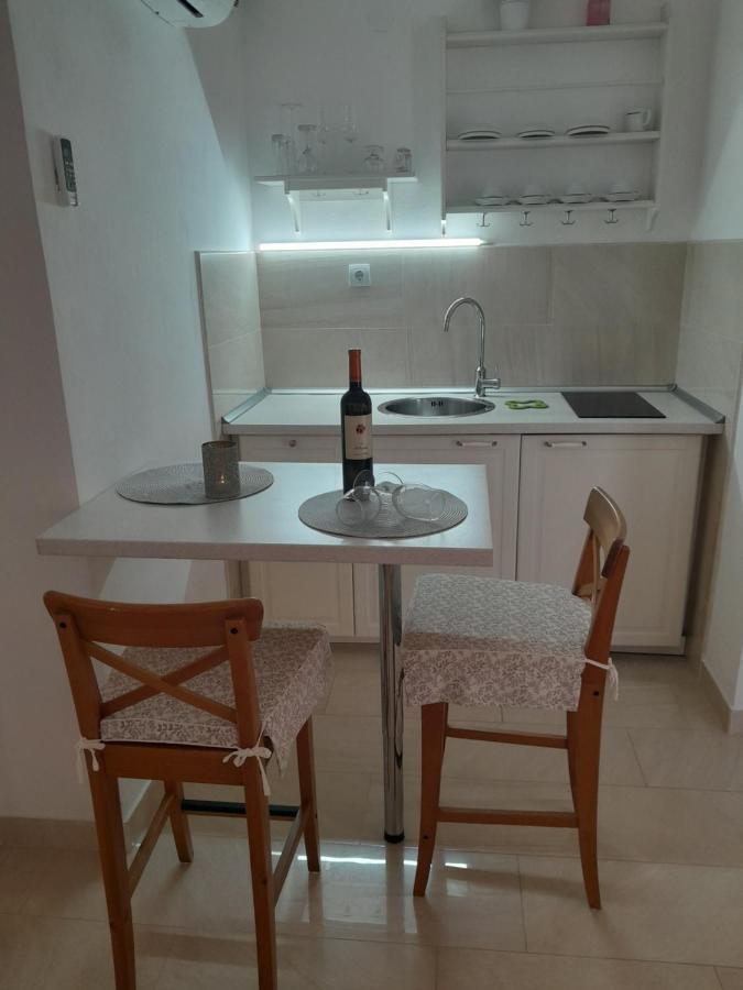 Apartments Blanka Zrnovo Zewnętrze zdjęcie